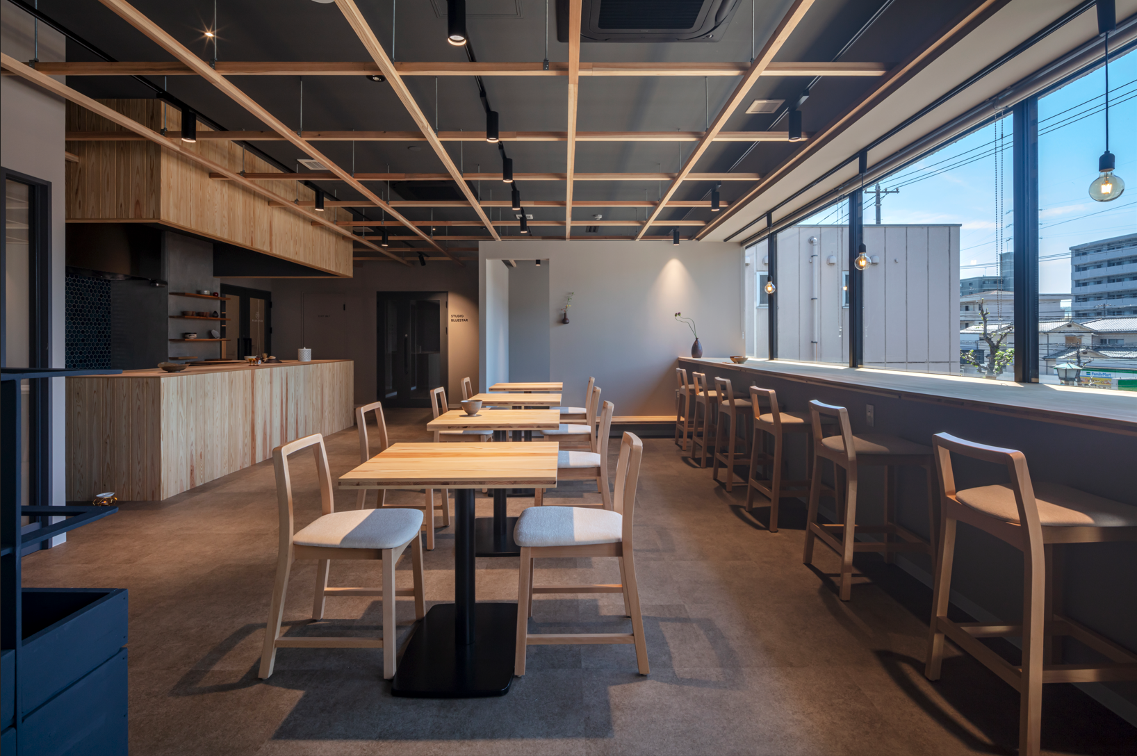 皆様から信頼され愛される存在