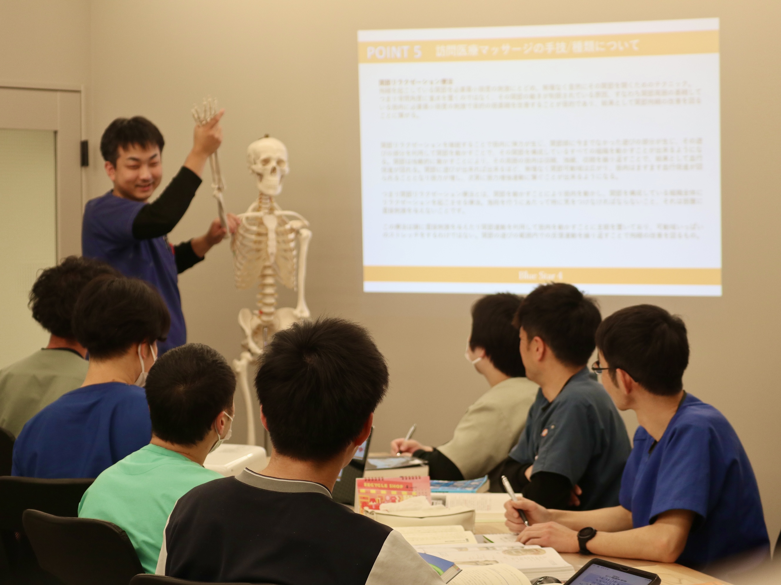 利用者様・お客様の想いに寄り添い、豊かな未来を築く